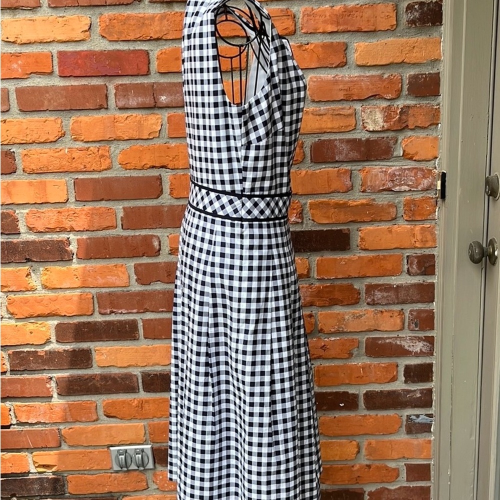 NWOT Talbots Blue & White Gingham Check Sleeveless Pleated Dress Size 8P - Picture 2 of 15